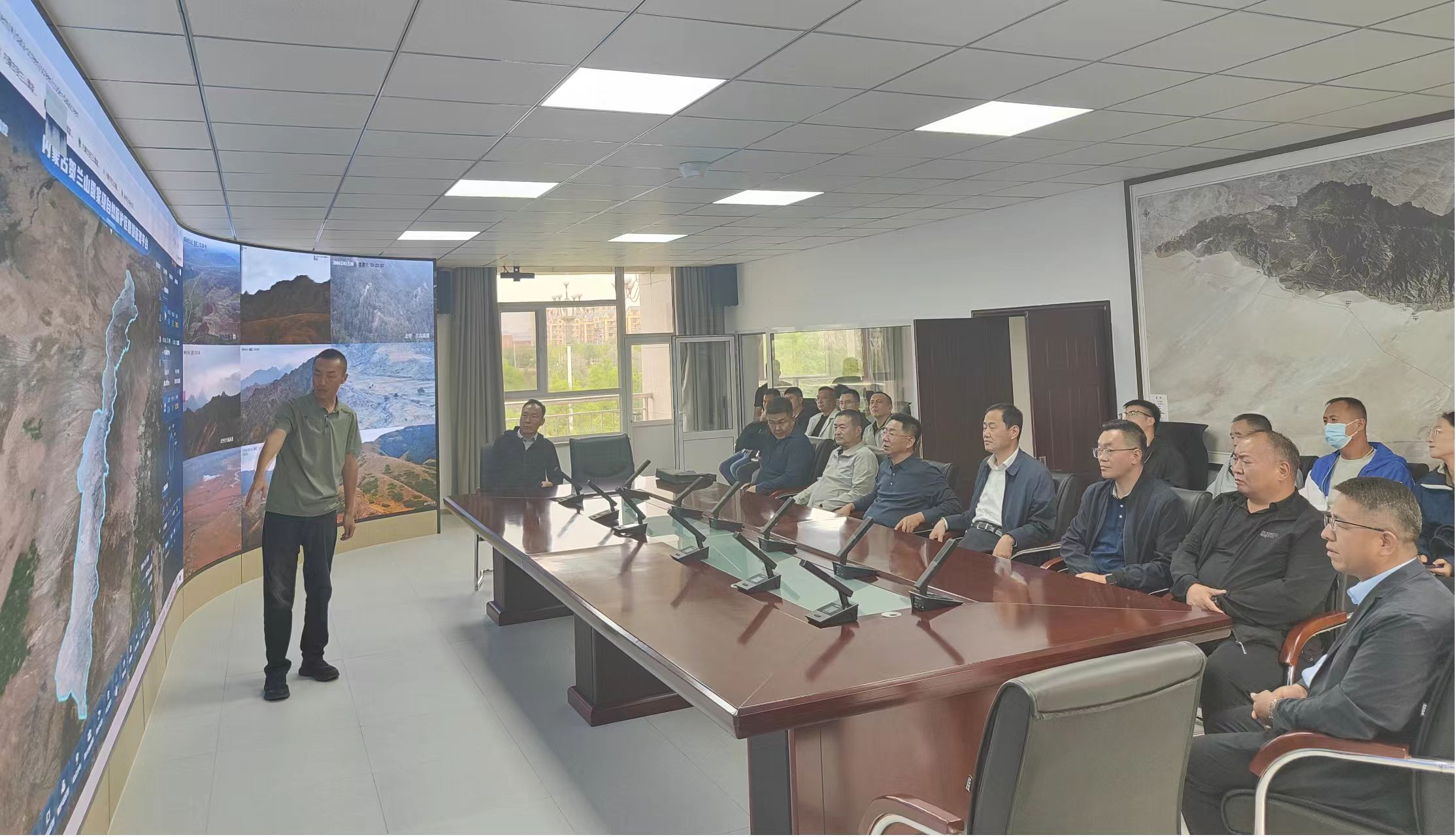 9月12期3.jpg 9月12期3.jpg